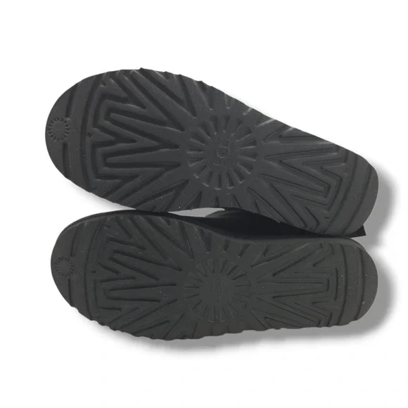 UGG Mini Bailey Bow II Boots Womens 8 Black Water Repellent Wool Lined 1016501 - Picture 7 of 8